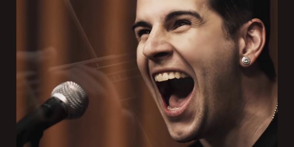 Makna Lagu So Far Away dari Avenged Sevenfold: Sebuah Penghormatan untuk Orang Tercinta, Lengkap dengan Liriknya